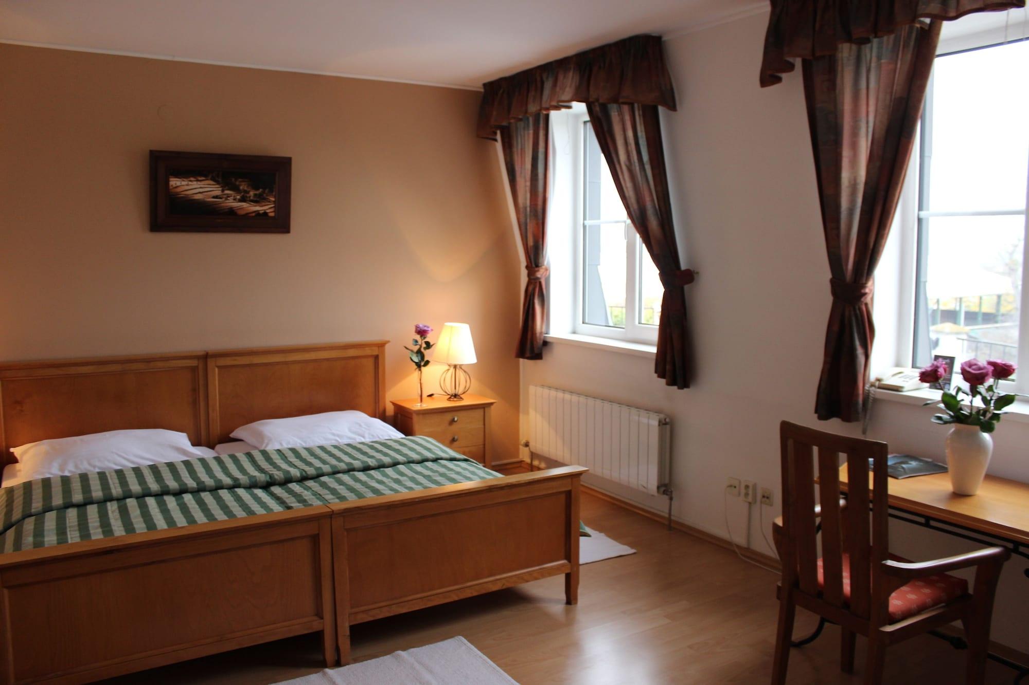 Hotel Kastiel Agatka à Chorvatsky Grob Extérieur photo