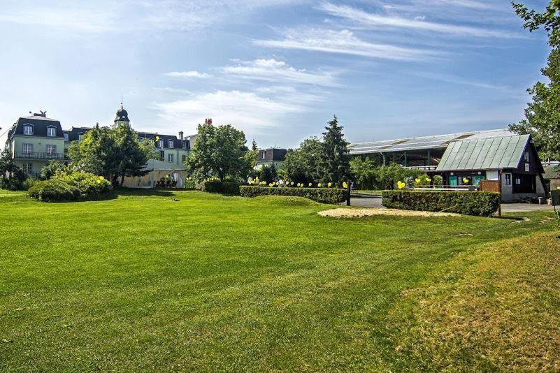 Hotel Kastiel Agatka à Chorvatsky Grob Extérieur photo