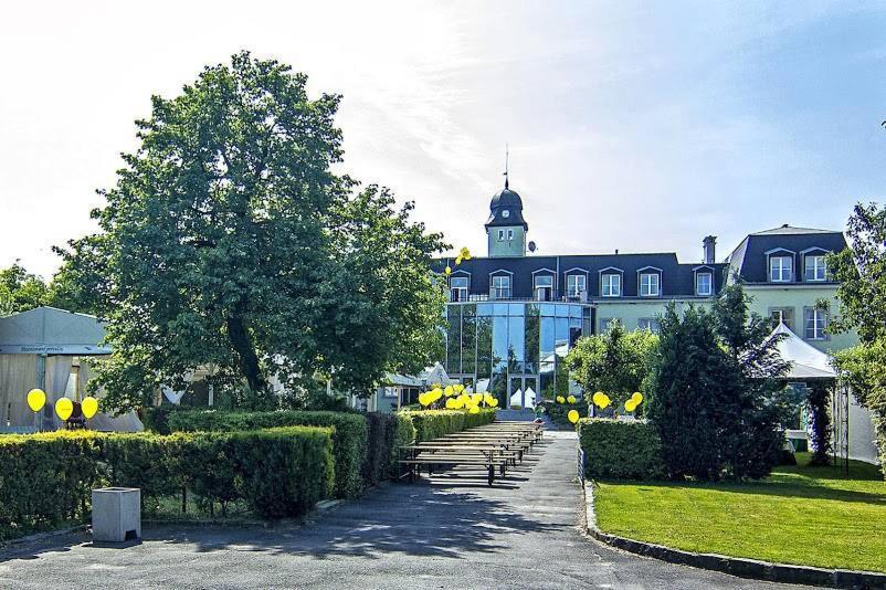 Hotel Kastiel Agatka à Chorvatsky Grob Extérieur photo
